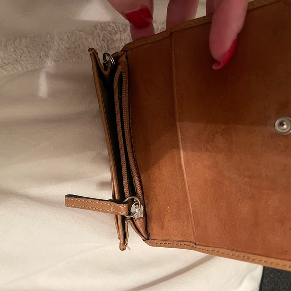 Vintage Coach Wallet - Picture 4 of 5